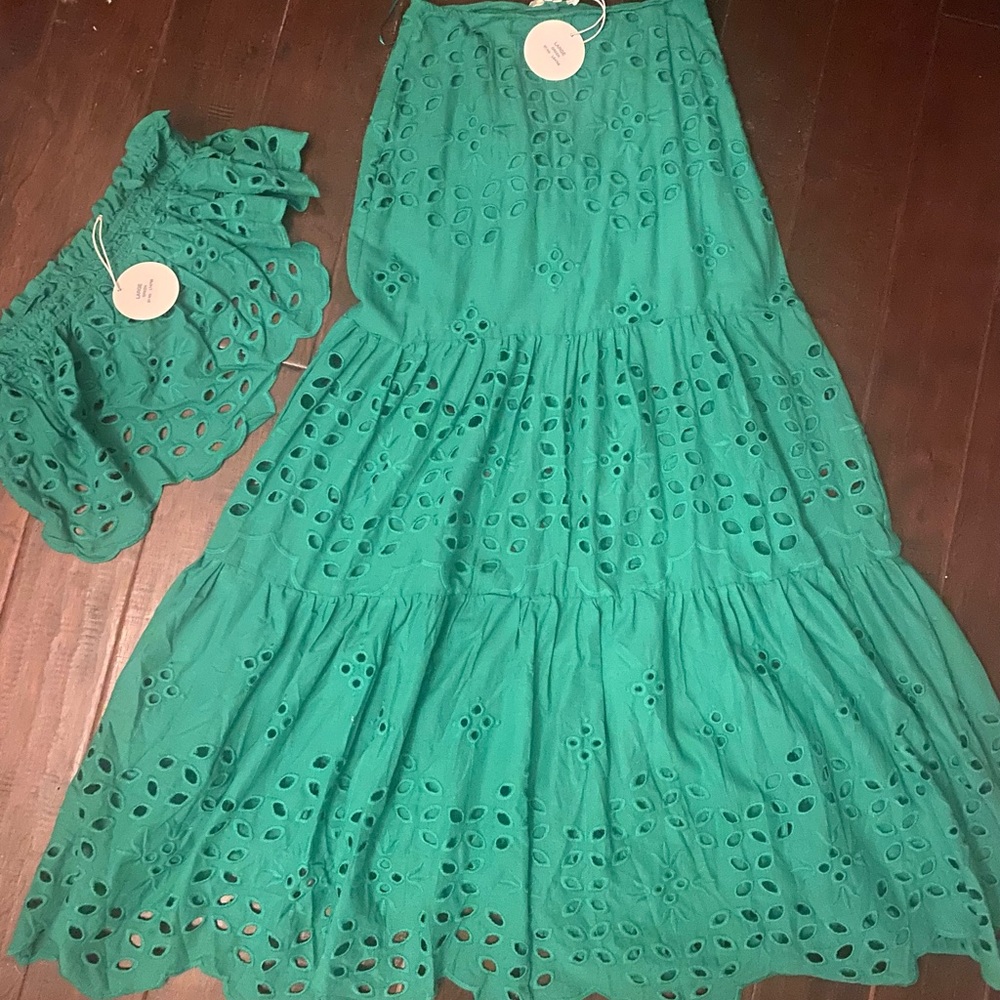 Beautiful green eyelet skirt with strapless top